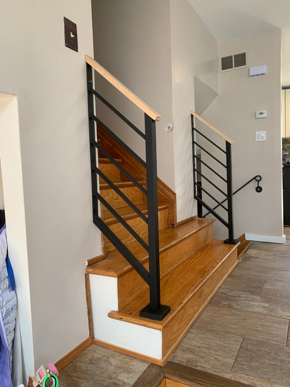 Modern Horizontal Stair Railing (Guardrail), Wood Top Rail