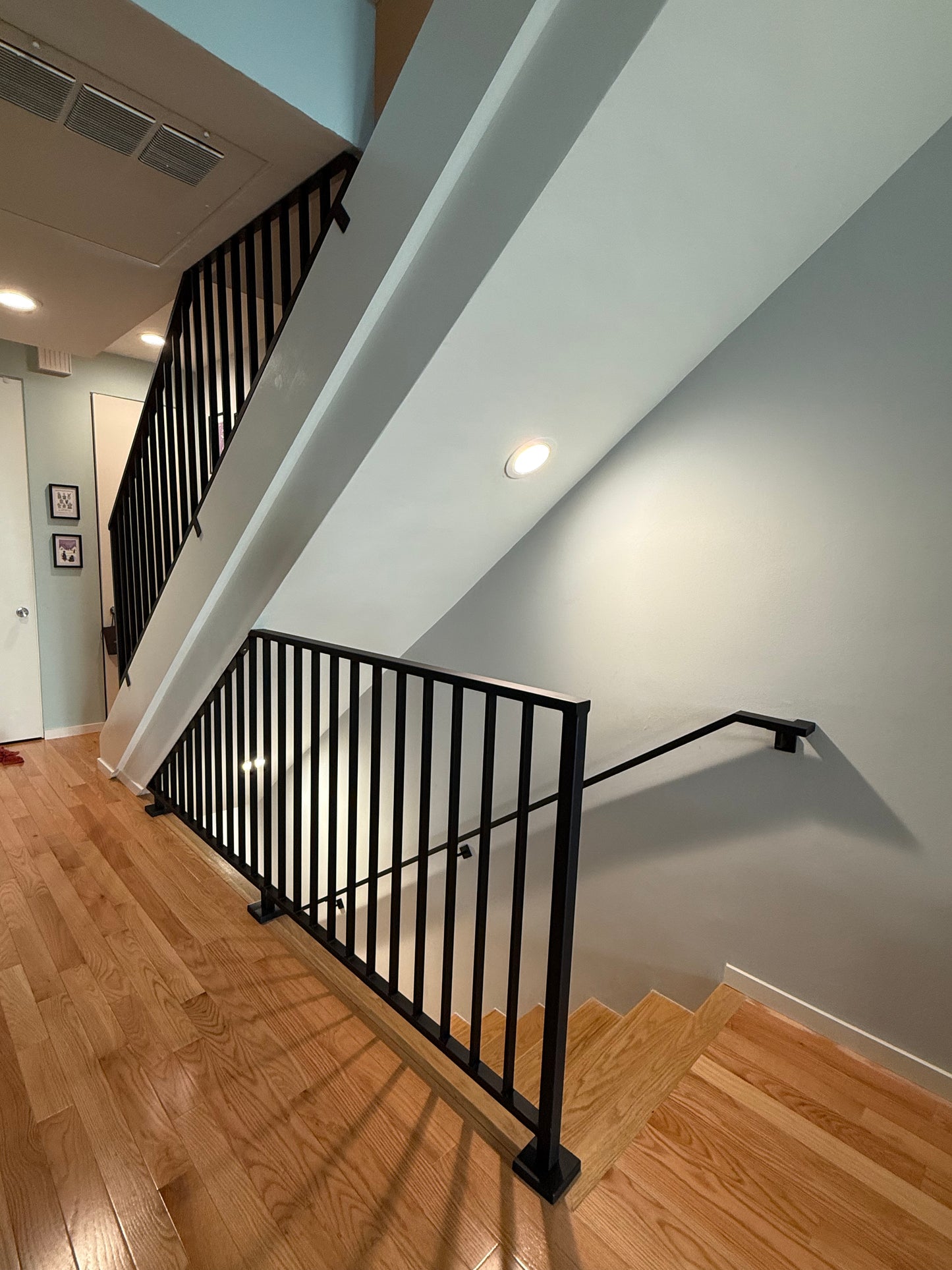Angled Vertical Stair Railing / Sloped Stair Banister