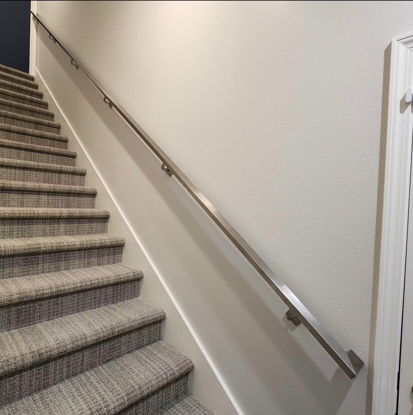 luxury handrail for stairs