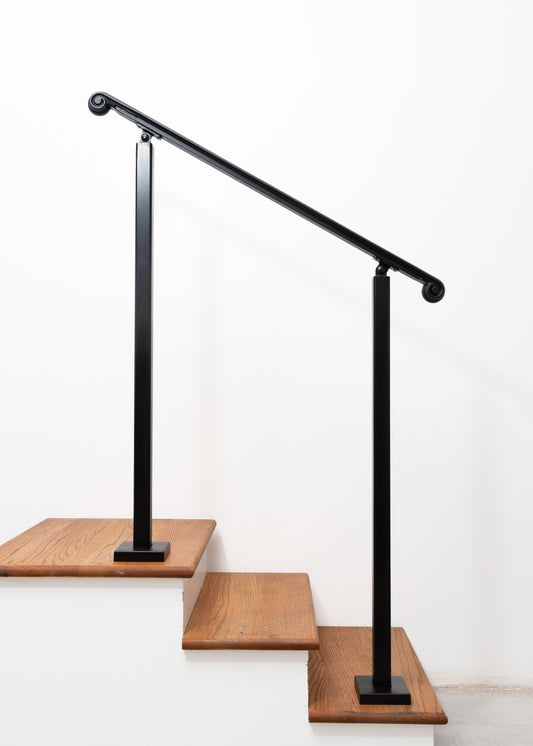2"x1" Molded Cap, Double-post Wrought Iron Handrail (Volute Fist)