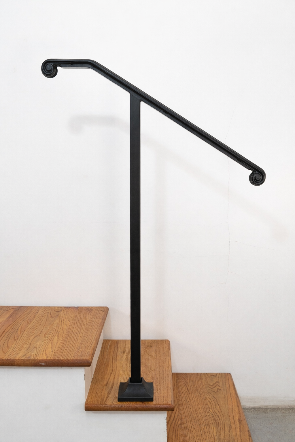 2" Molded Cap, Single-post Metal Handrail for 1 to 3 Steps (Volute Fists)